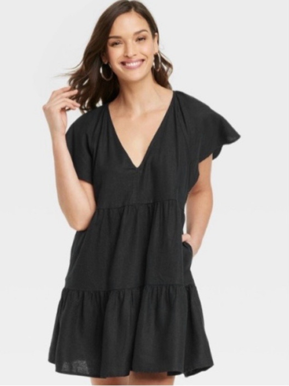 Universal Thread Black V-Neck Tee